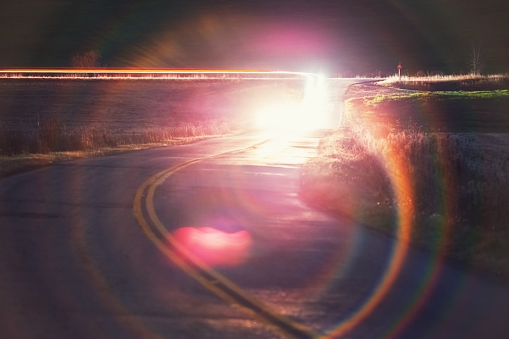 AAA Survey Highlights Growing Driver Concerns Over Headlight Glare